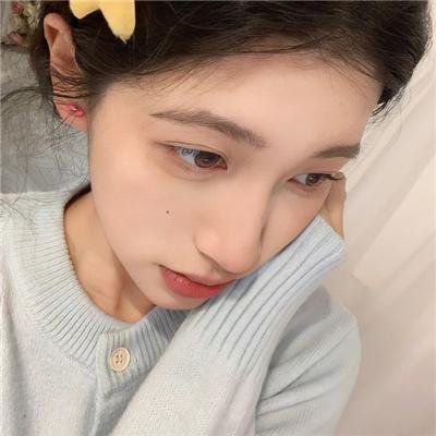 小鱼莉莉